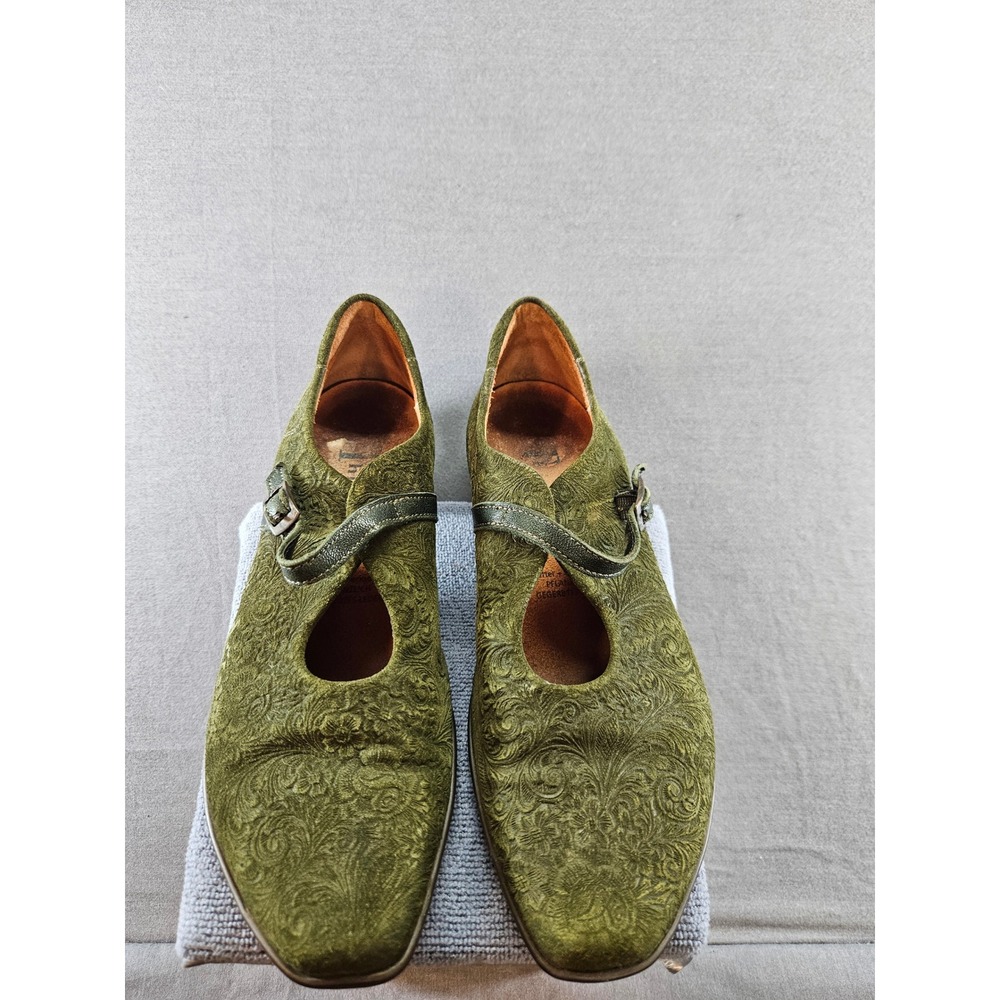 Think! Green Embossed Suede Floral Mary Jane Heels Shoes Size 37